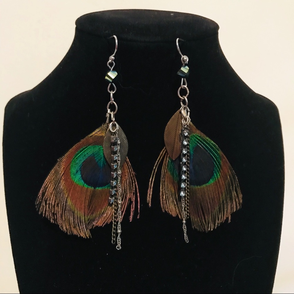 🌕Peacock feather designed earrings w/ rhinestones